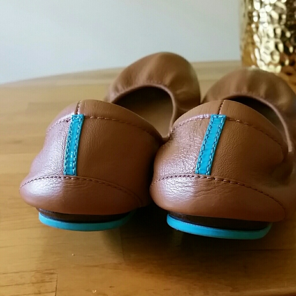 Chestnut tieks by Gavrieli